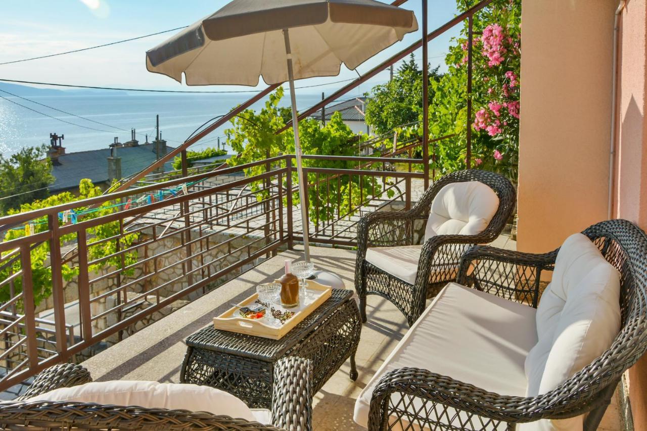 Apartmani Krijesnica Senj  Esterno foto