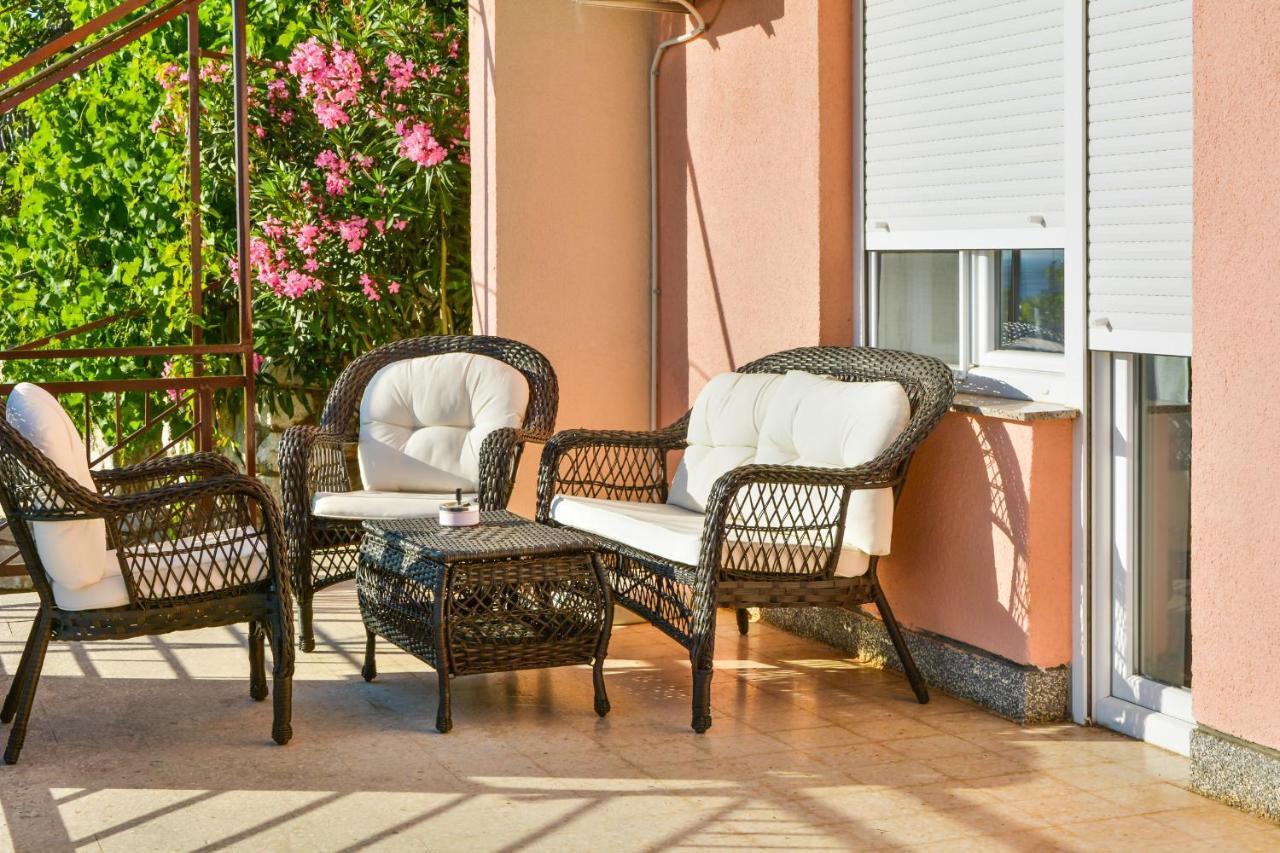 Apartmani Krijesnica Senj  Esterno foto
