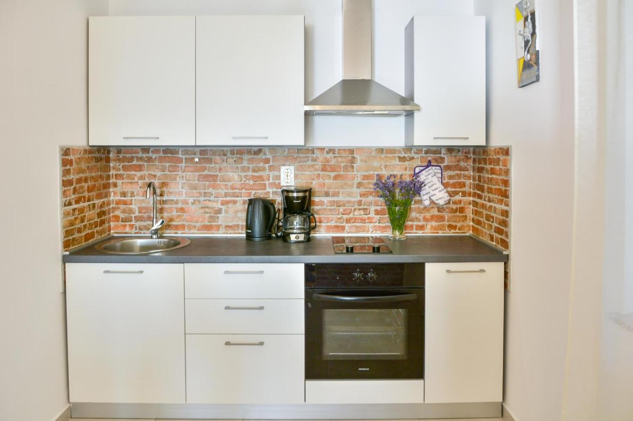 Apartmani Krijesnica Senj  Esterno foto